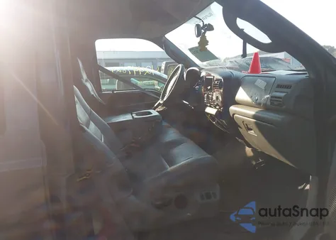 2005 Ford F-250 Lariat/Xl/Xlt z USA, uszkodzony, nr VIN 1FTSW21PX5EC94046